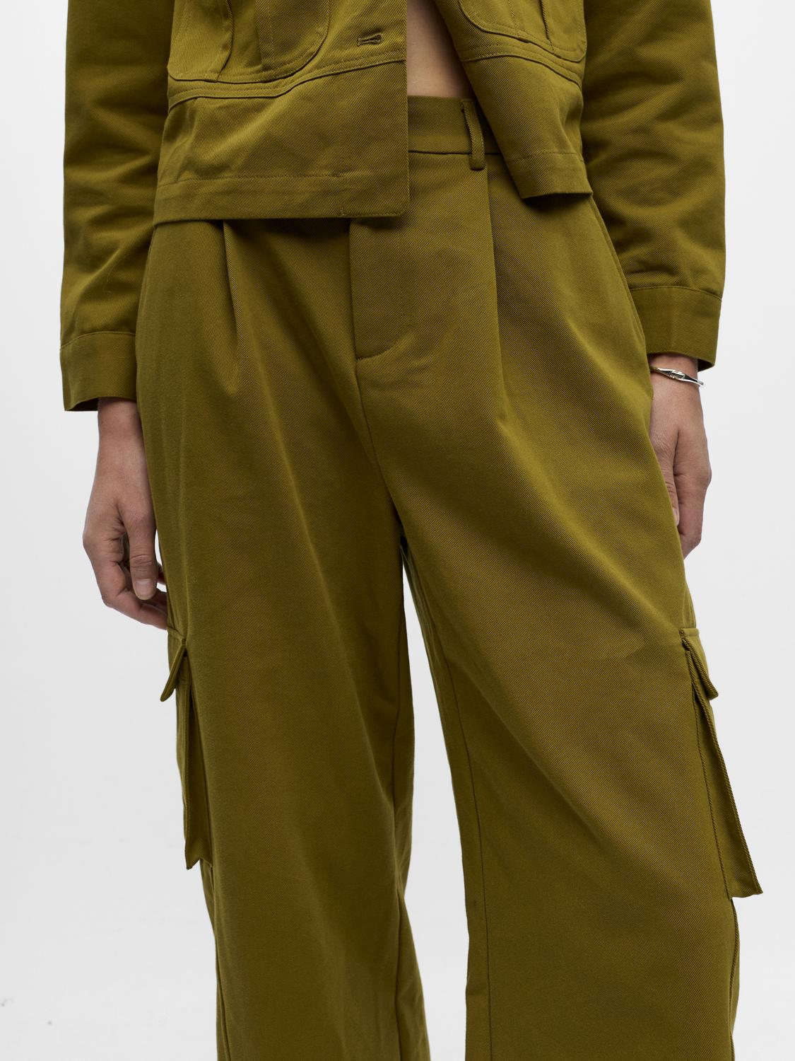 model_shot-detail